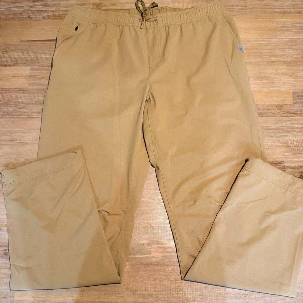 L.L. Bean Pants Size XL 34 Khaki Casual Trousers